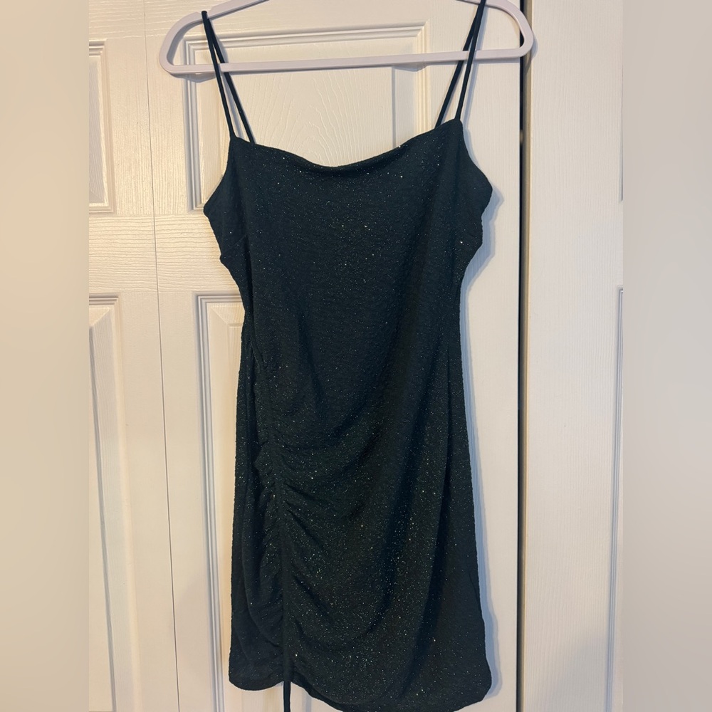 Short Green Prom Dress (Large)